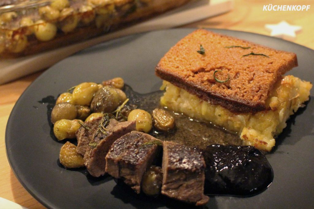 Hirschrücken mit Chicorée-Kartoffelpüree und Pflaumenmus
